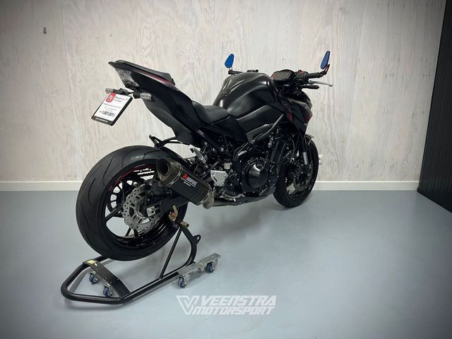kawasaki - z900