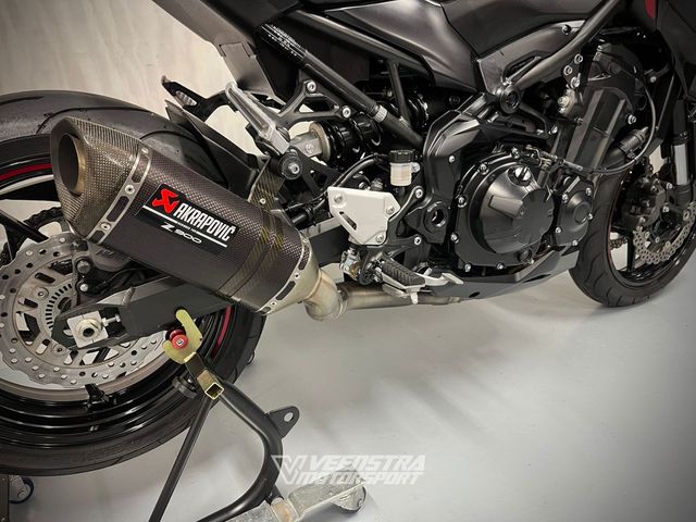 kawasaki - z900
