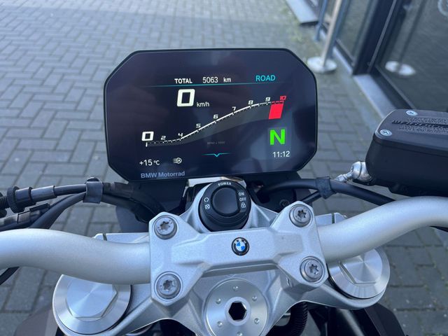 bmw - f-900-r