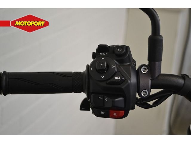 yamaha - mt-09-y-amt