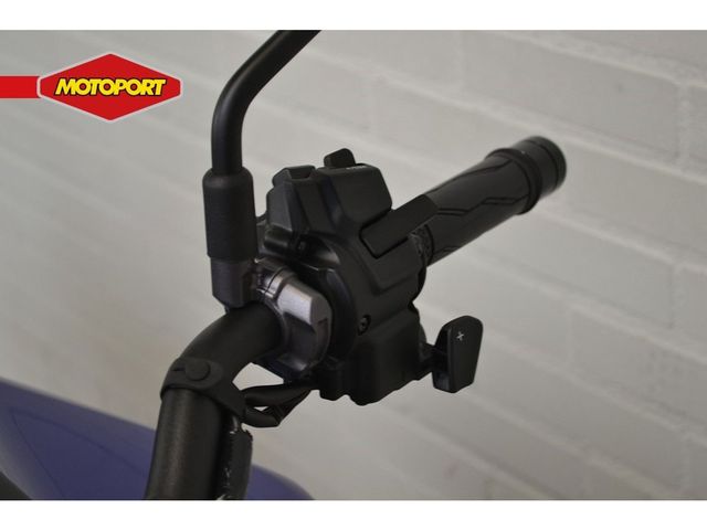 yamaha - mt-09-y-amt