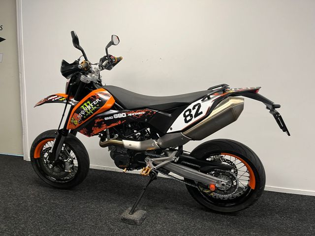 ktm - 690-smc