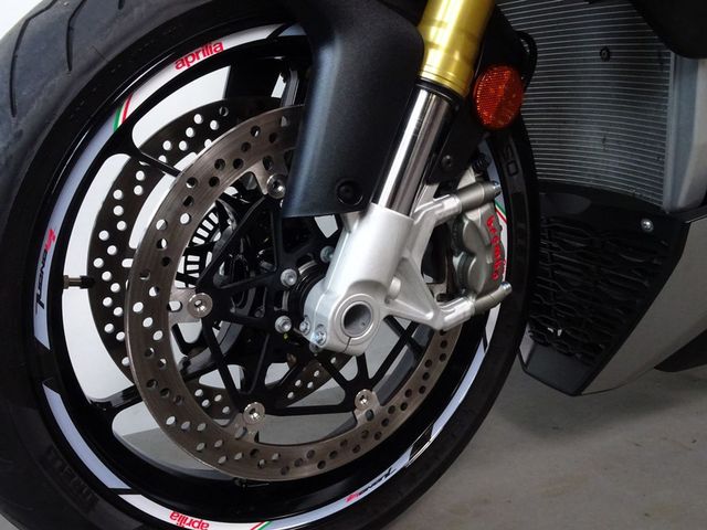 aprilia - tuono-v4-1100