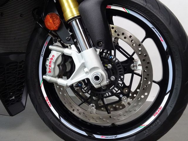 aprilia - tuono-v4-1100