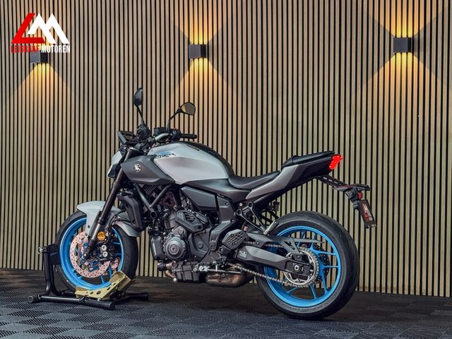 yamaha - mt-07-y-amt