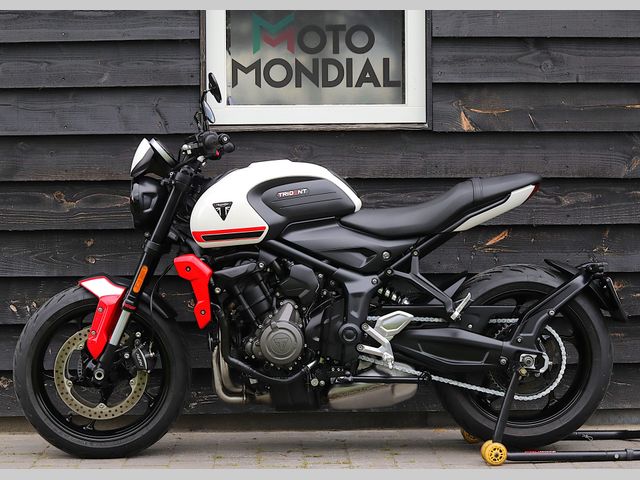 triumph - trident-660