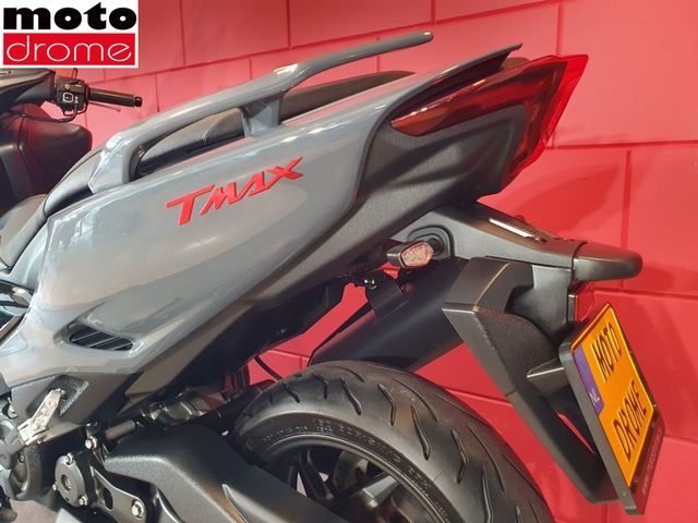 yamaha - tmax-tech-max-560