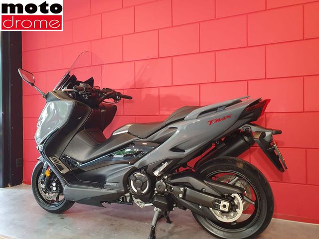 yamaha - tmax-tech-max-560