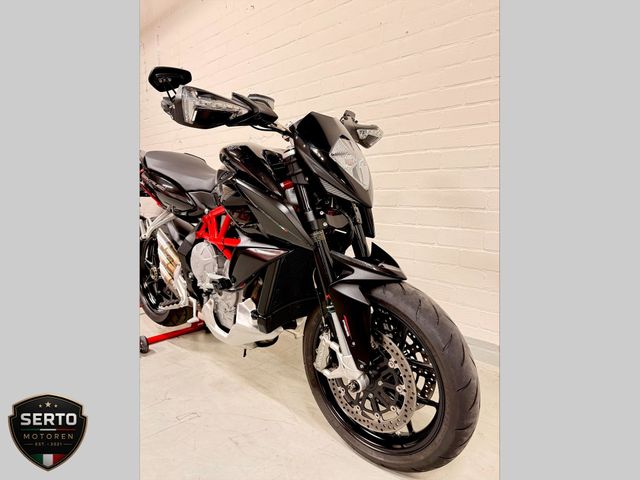 mv-agusta - rivale-800