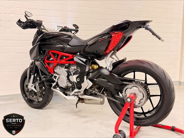 mv-agusta - rivale-800