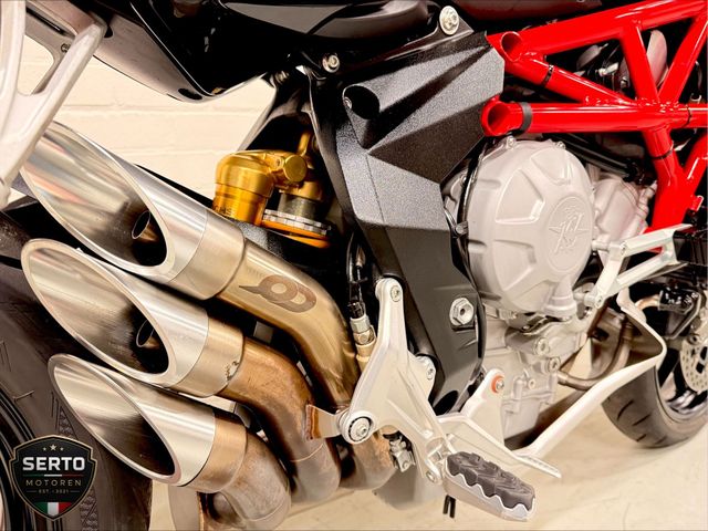 mv-agusta - rivale-800