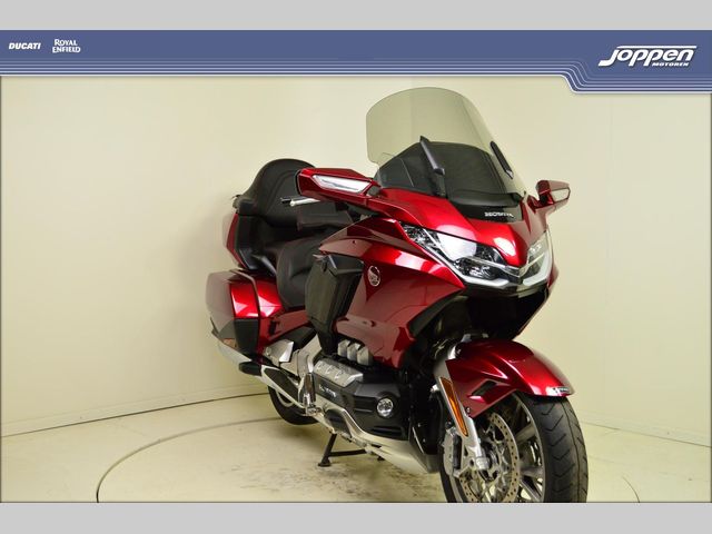 honda - gl-1800-goldwing