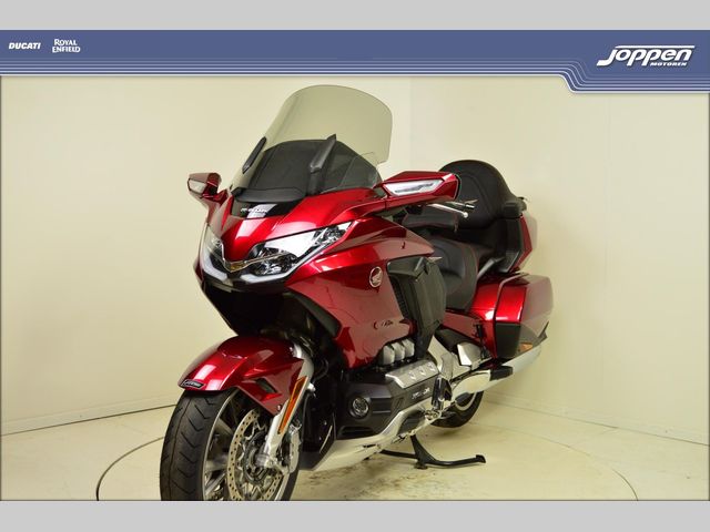 honda - gl-1800-goldwing