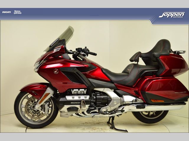 honda - gl-1800-goldwing