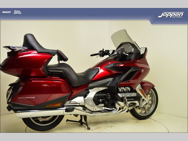 honda - gl-1800-goldwing