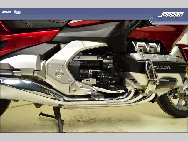 honda - gl-1800-goldwing