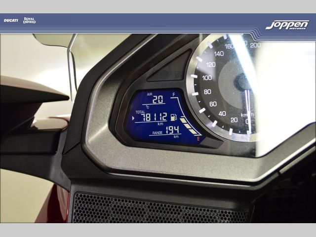 honda - gl-1800-goldwing