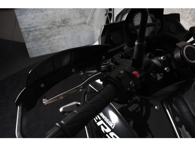 kawasaki - versys-650-abs