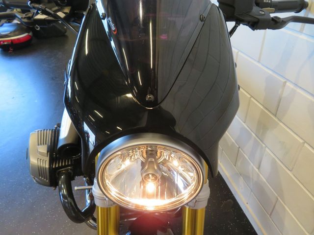 bmw - r-nine-t