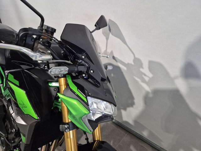 kawasaki - z900-se