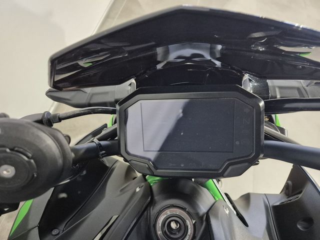 kawasaki - z900-se