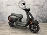 VESPA GTS 300 SUPER SPORT