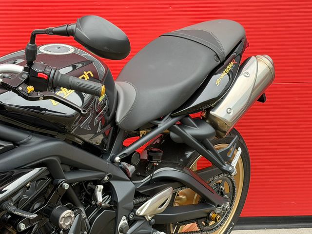 triumph - street-triple-r