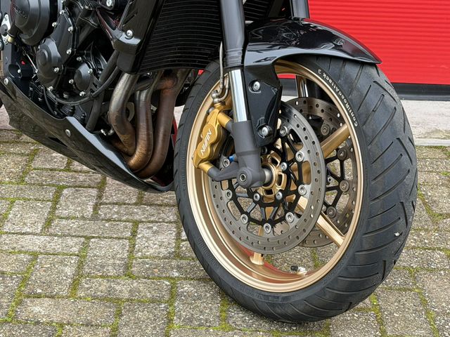 triumph - street-triple-r