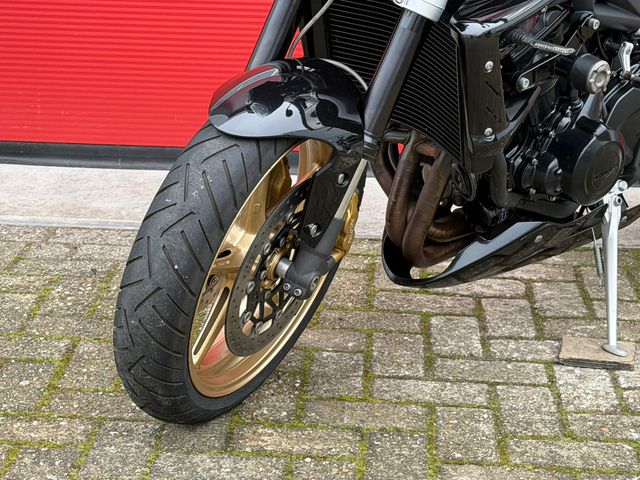 triumph - street-triple-r