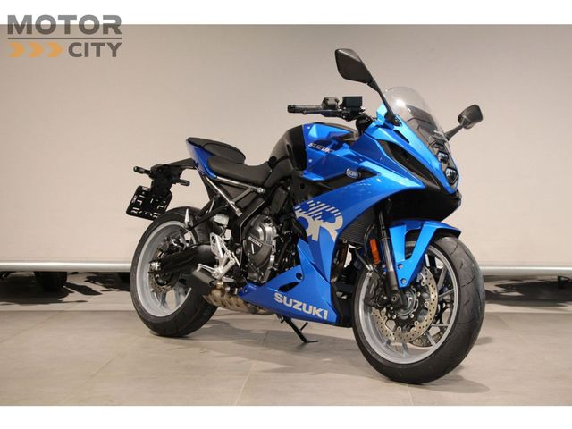 suzuki - gsx-8r