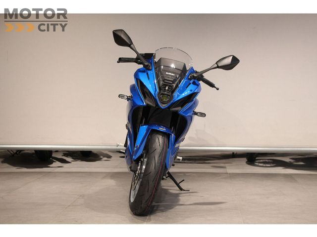 suzuki - gsx-8r