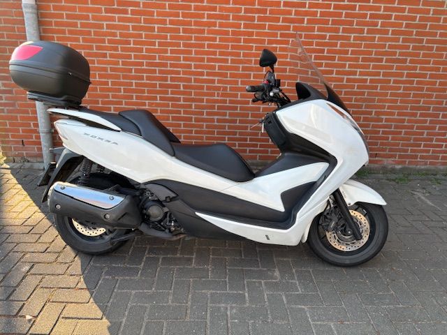 honda - forza-300