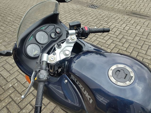 suzuki - gsx-600-f