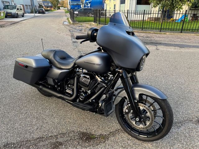 harley-davidson - street-glide-special-flhxs
