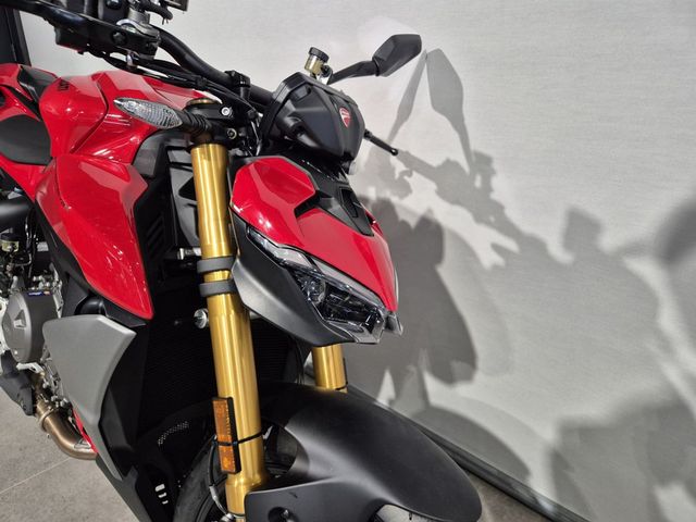 ducati - streetfighter-v2-s