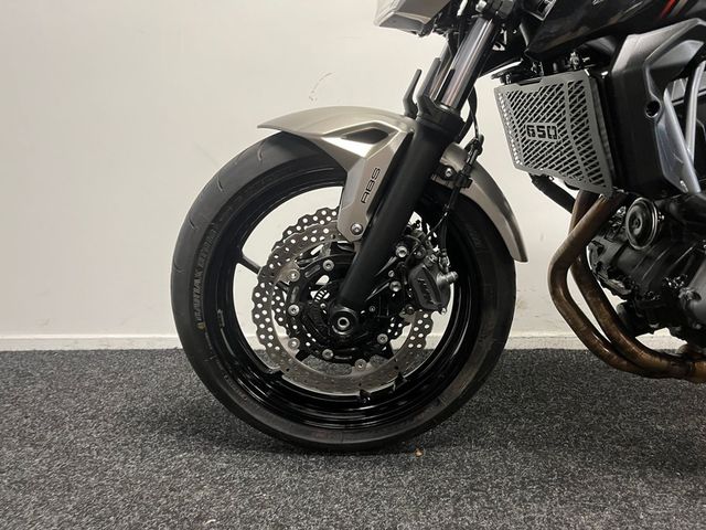 kawasaki - z650
