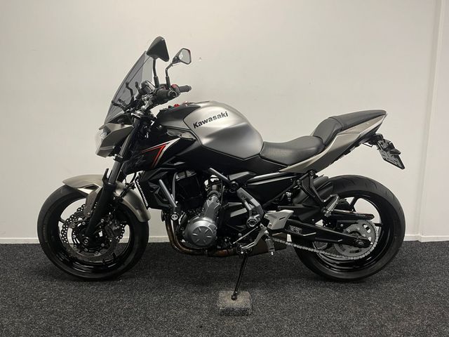 kawasaki - z650