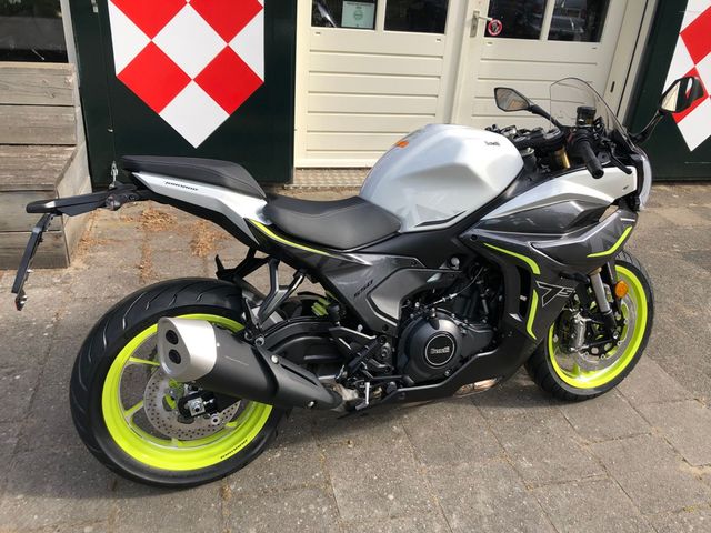 benelli - tornado