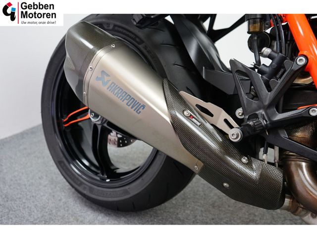 ktm - 1290-super-duke-r