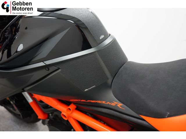 ktm - 1290-super-duke-r