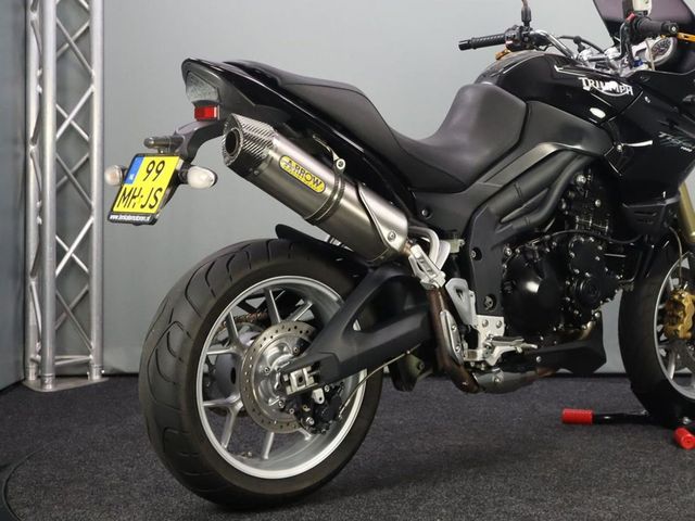 triumph - tiger-1050