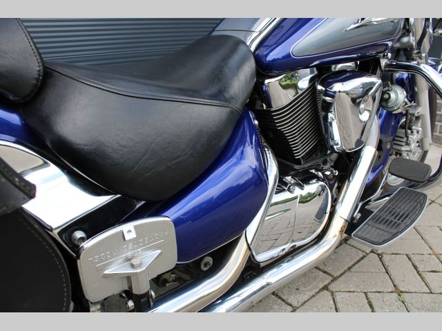 suzuki - vl-1500-lc-intruder