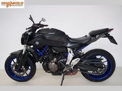 YAMAHA MT 07 ABS – foto 3