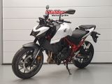 HONDA CB 750 HORNET