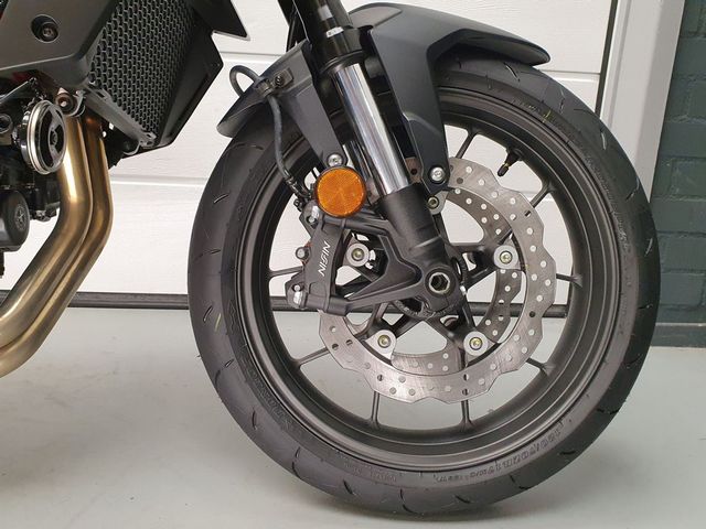 honda - cb-750-hornet