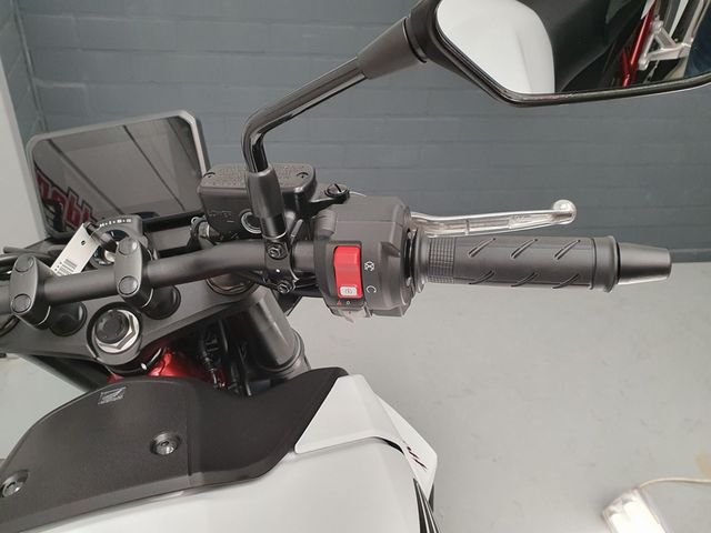 honda - cb-750-hornet