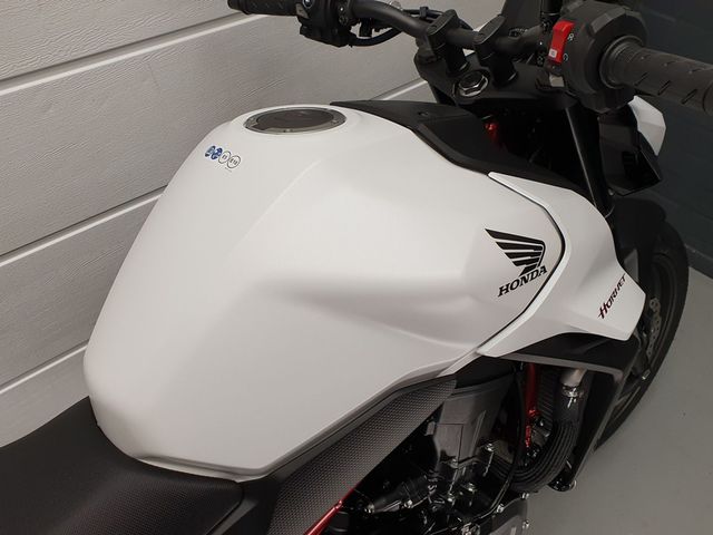 honda - cb-750-hornet