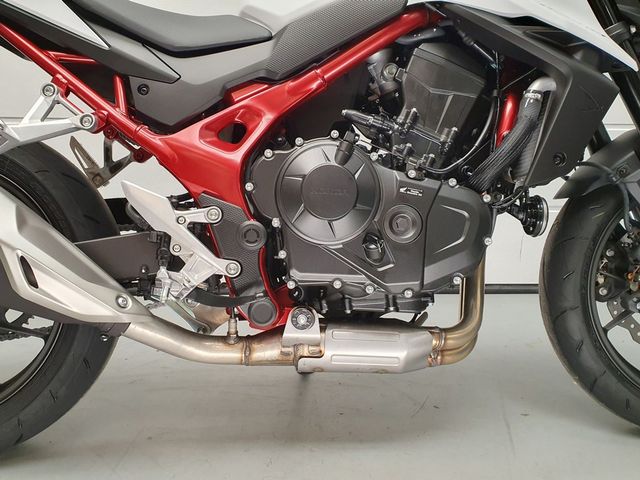 honda - cb-750-hornet