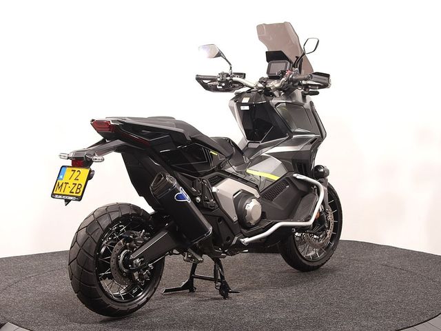 honda - x-adv