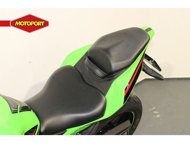 kawasaki - ninja-zx-4rr